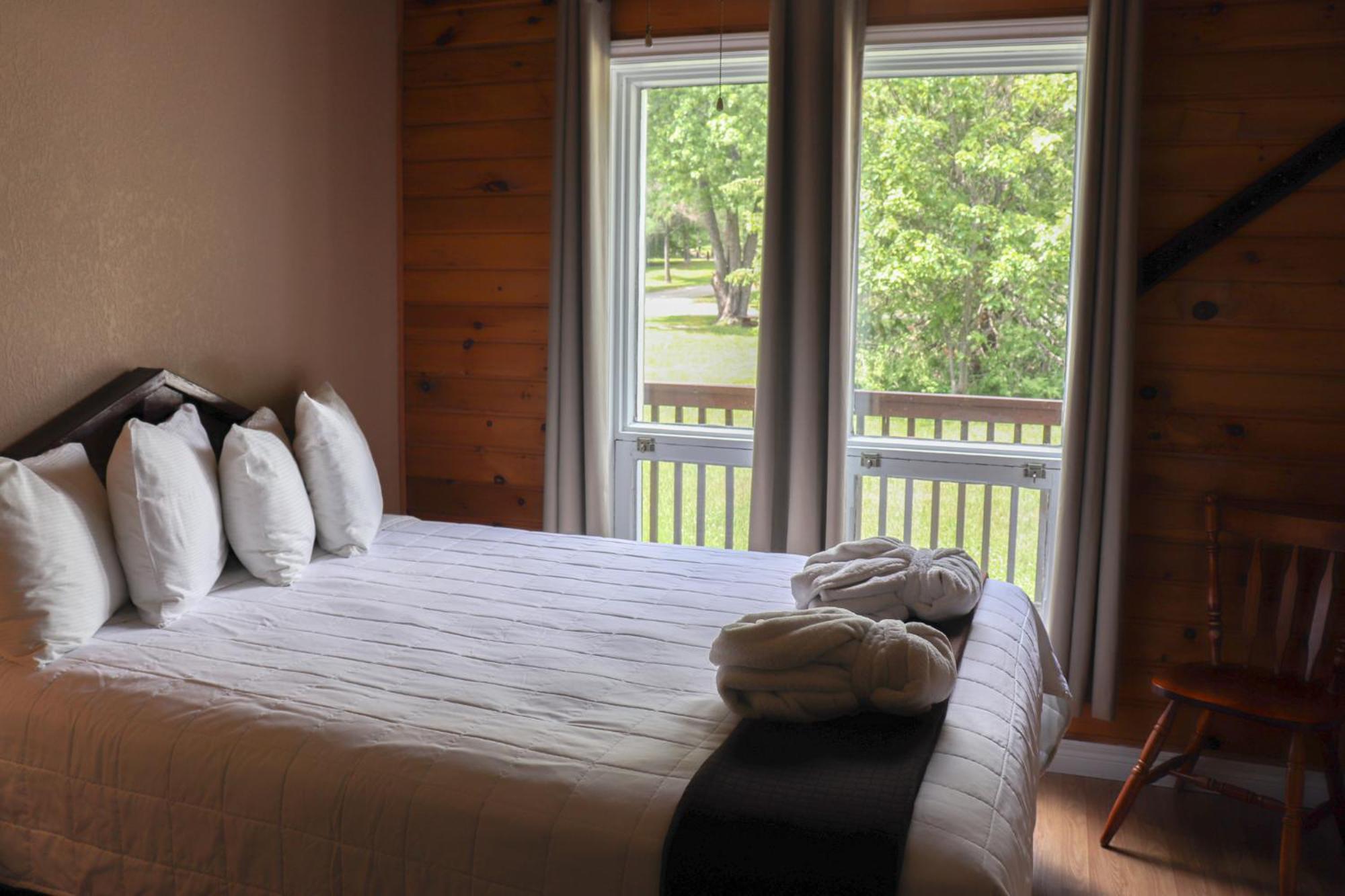Villa La Bannik à Ville-Marie Extérieur photo